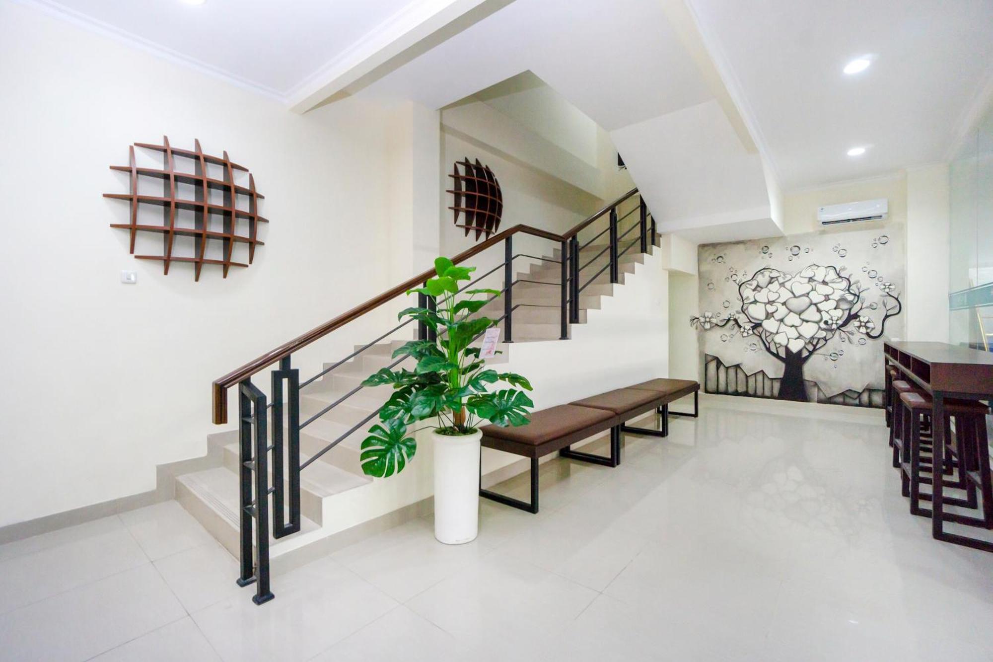 Hotel Collection O Near Jalan Malioboro Formerly Alena